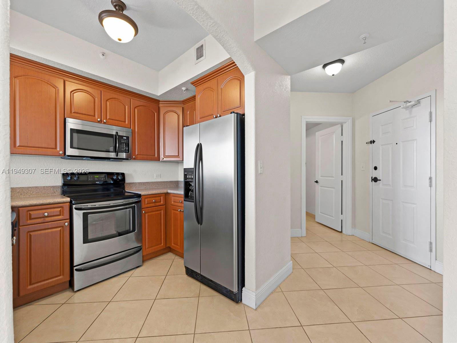 THE LUXOR RESIDENCES COND - Residential