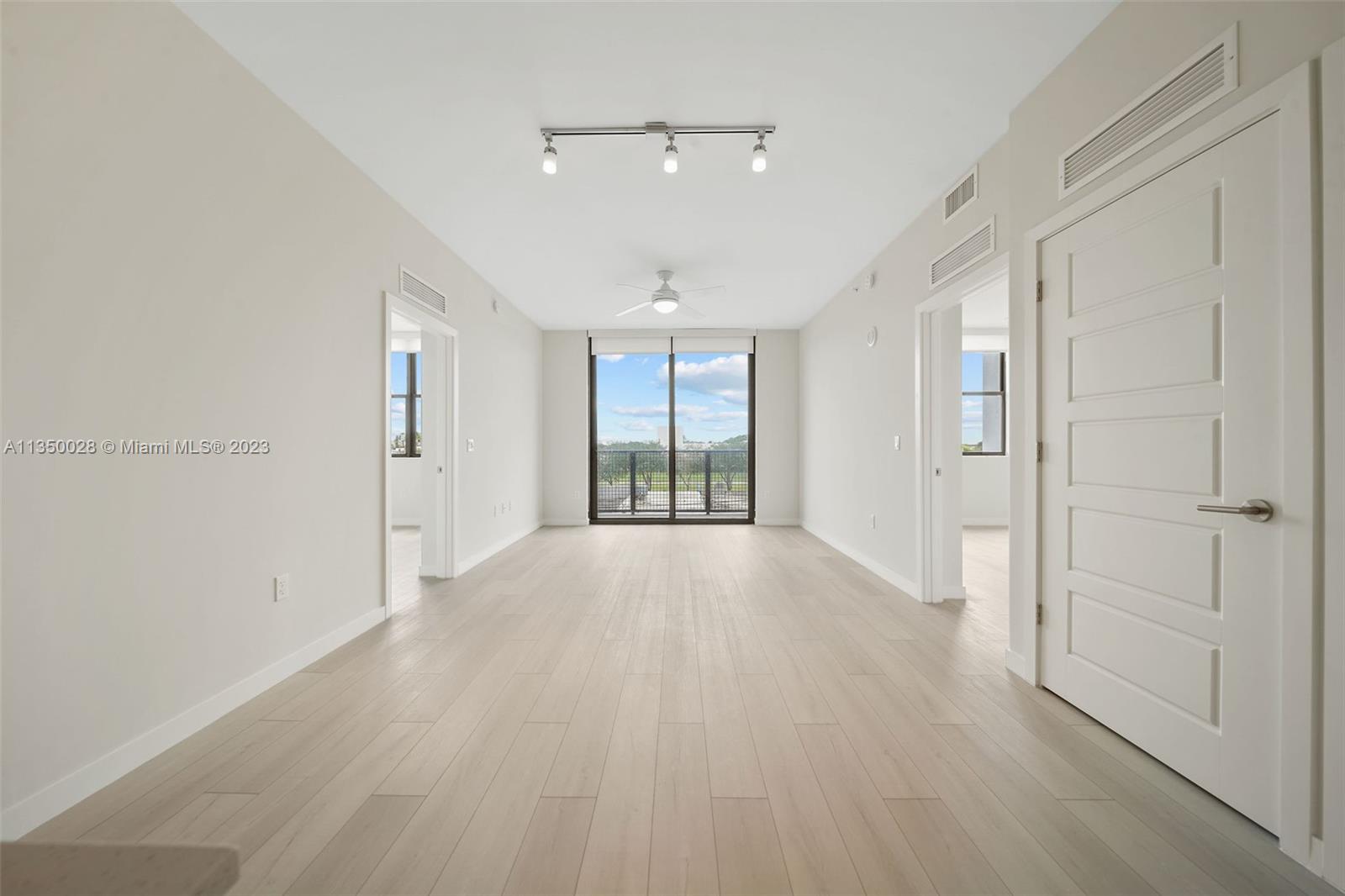 District Flagler Village - Residential Lease