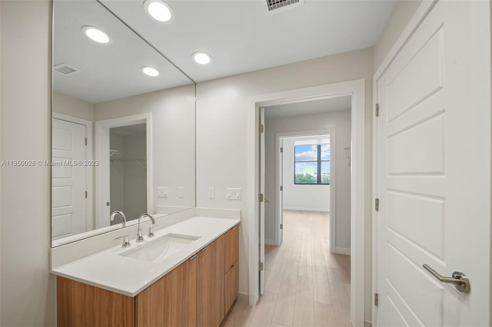District Flagler Village - Residential Lease
