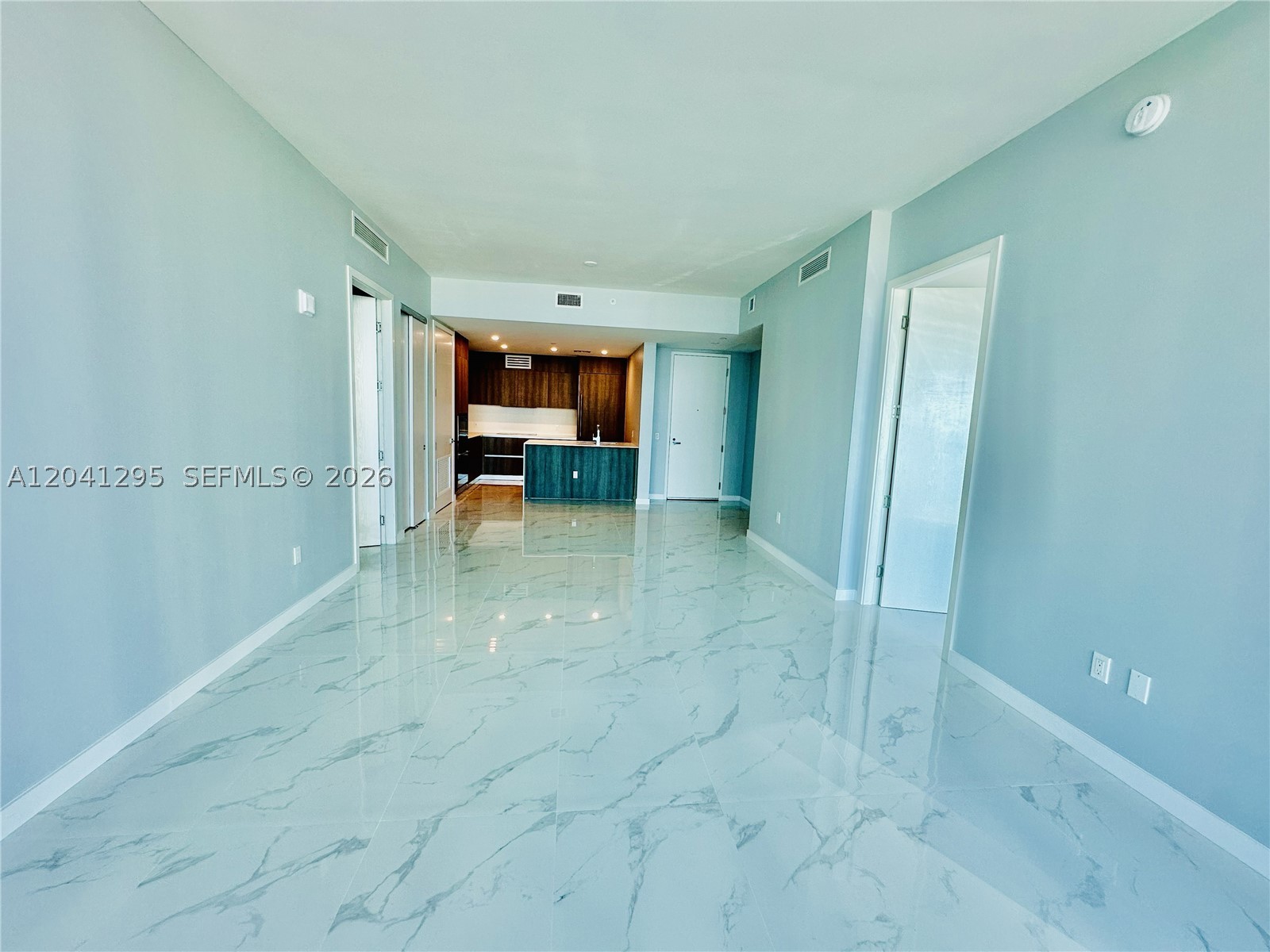 aurora condo - Residential