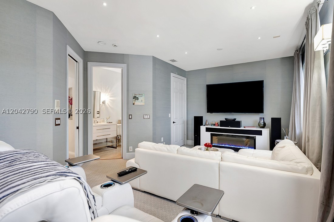RANCH ACRES - Residential