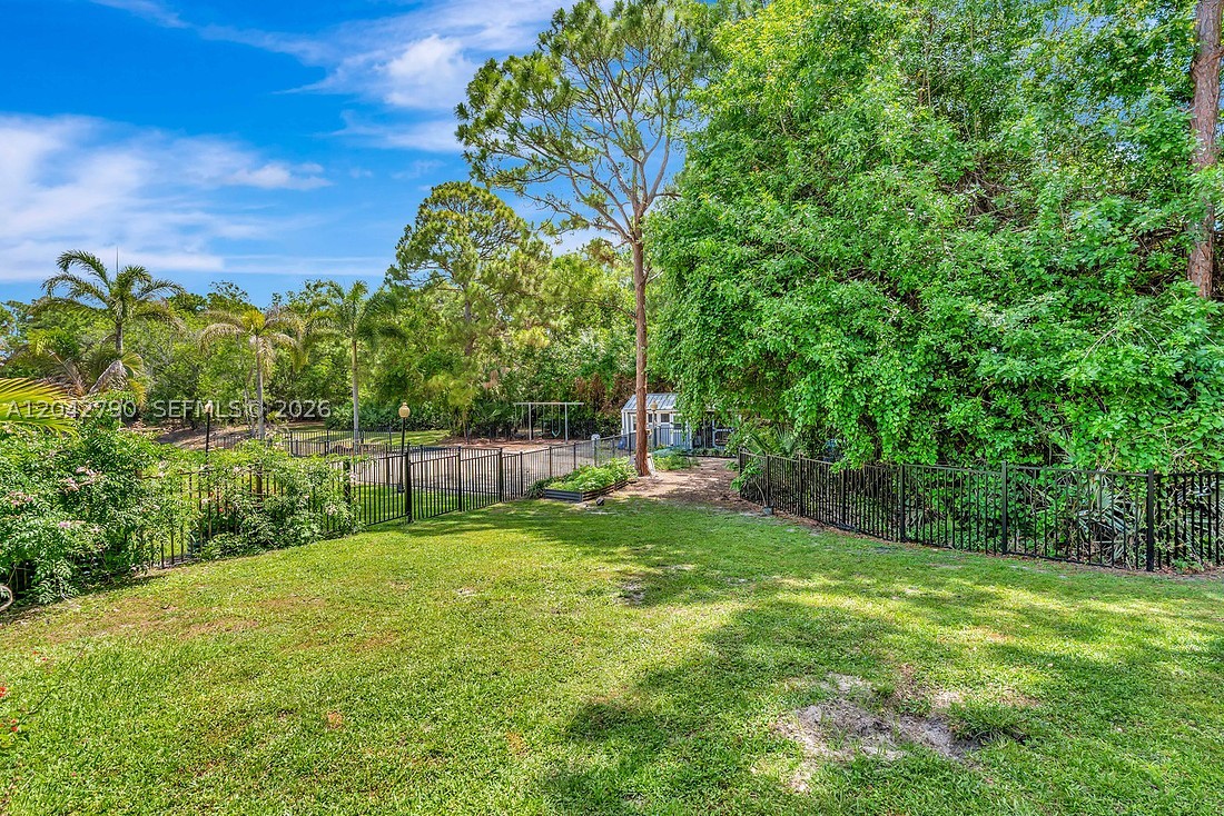 RANCH ACRES - Residential