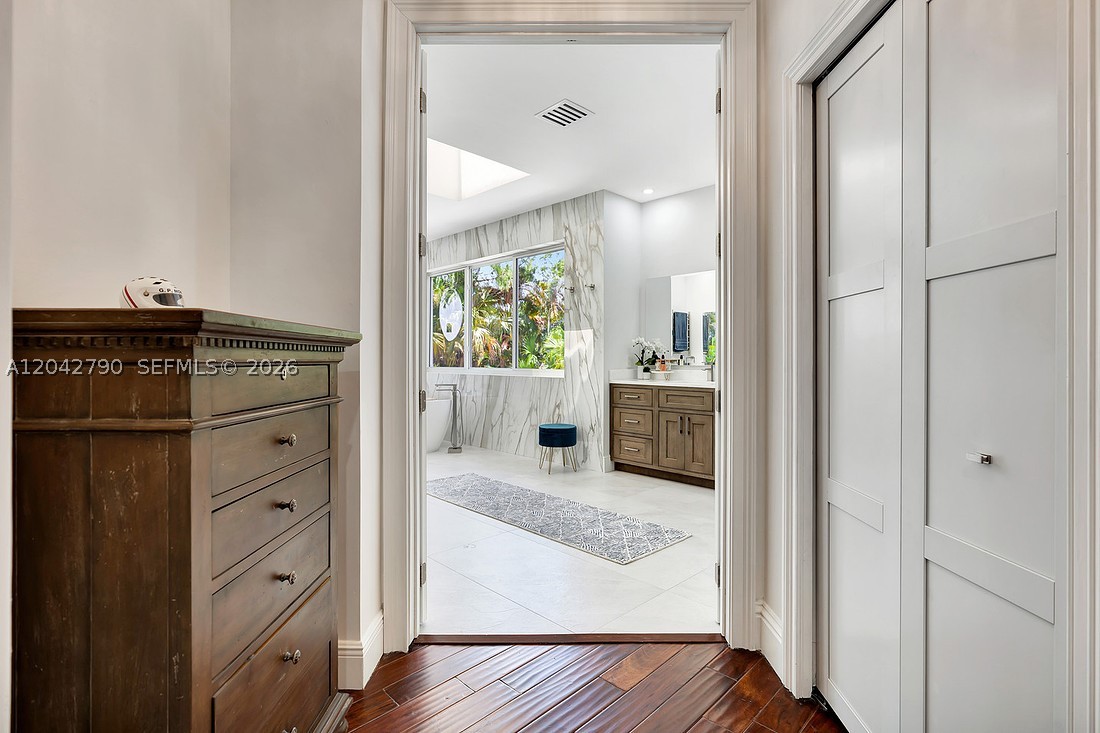 RANCH ACRES - Residential