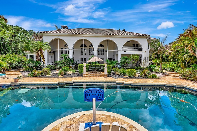 RANCH ACRES - Residential