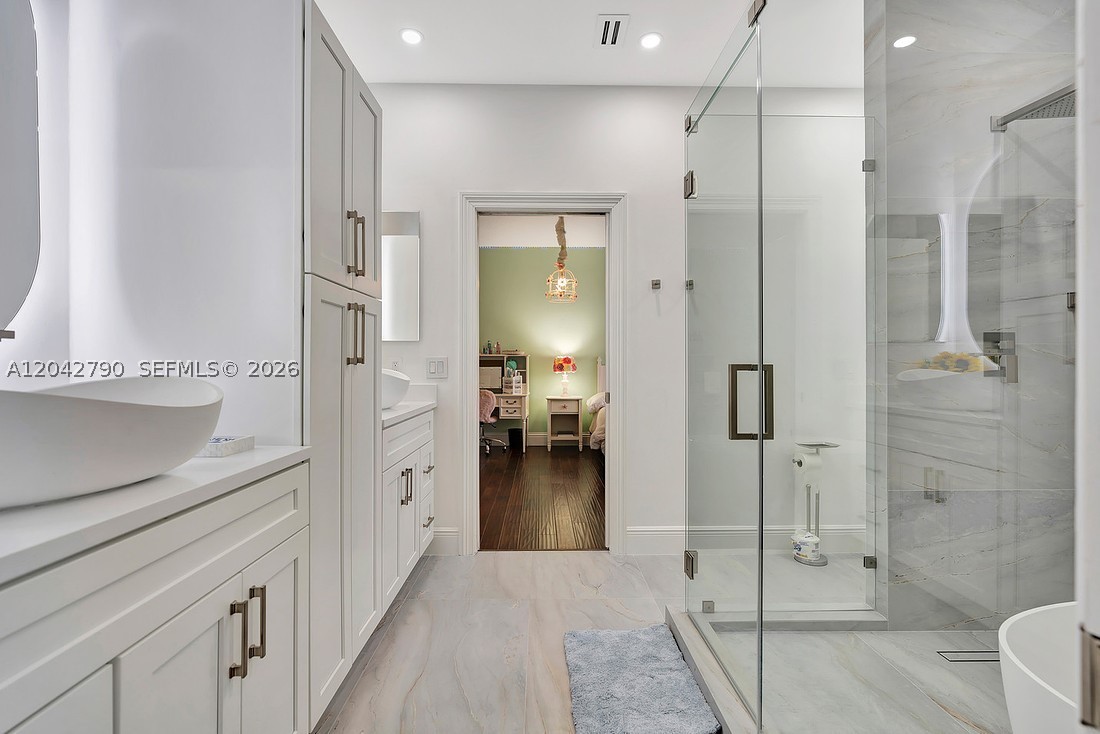 RANCH ACRES - Residential