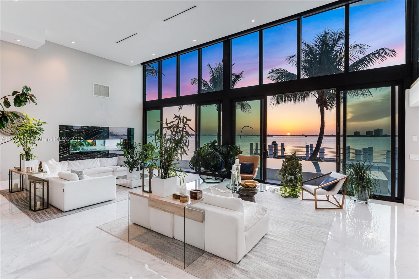 BISCAYNE POINT - Residential