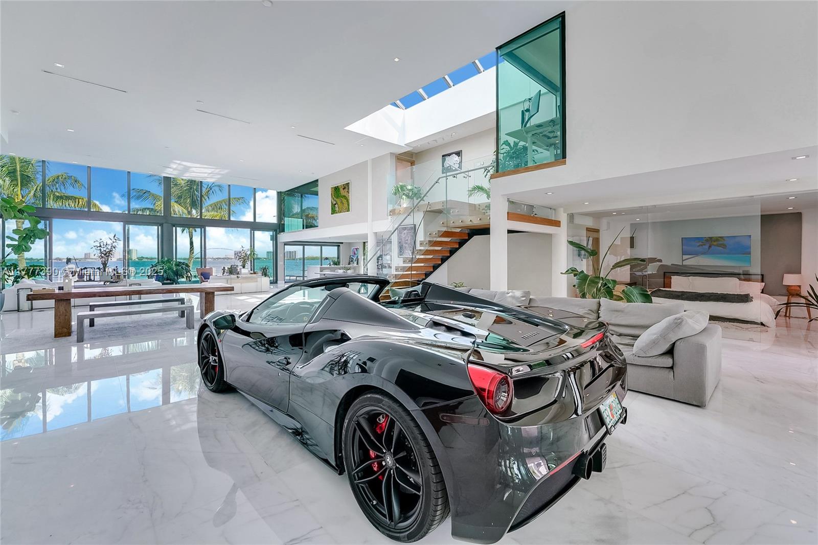 BISCAYNE POINT - Residential