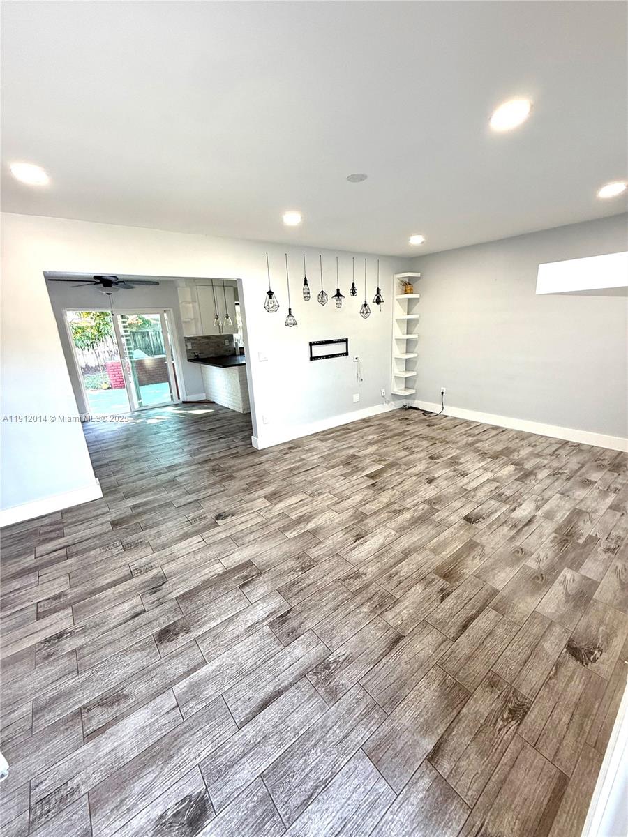 FAIRWAY ESTATES SEC 7 - Residential Lease