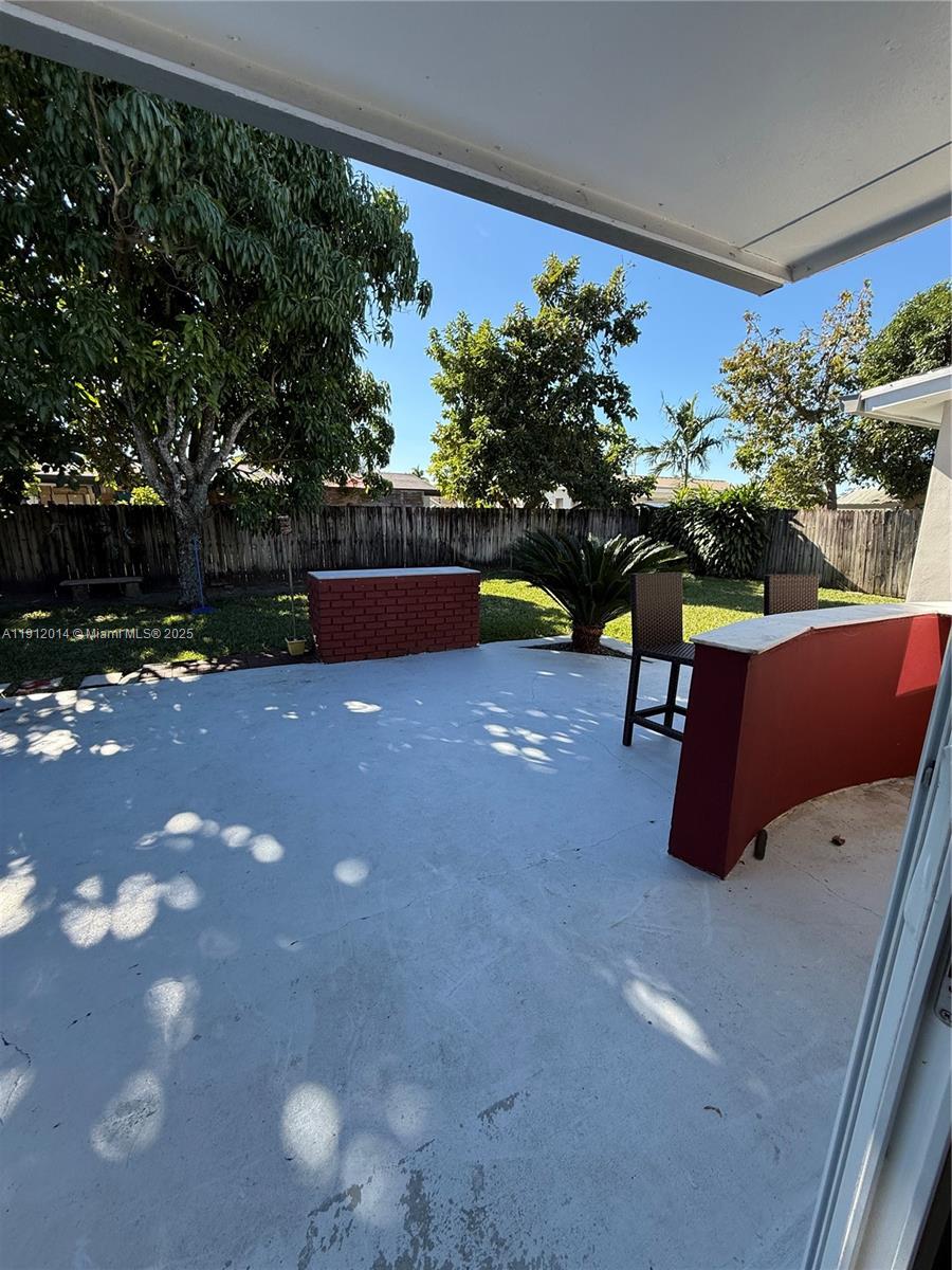 FAIRWAY ESTATES SEC 7 - Residential Lease
