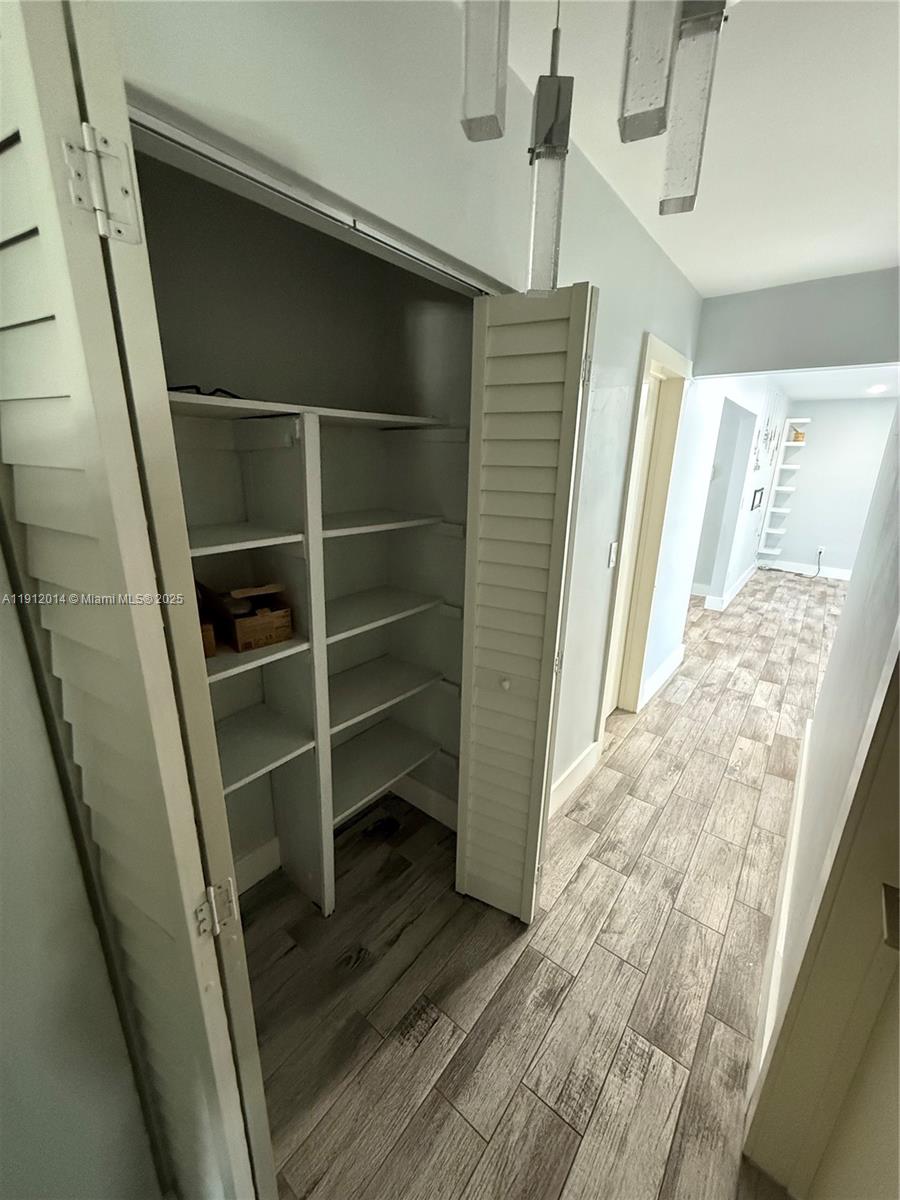 FAIRWAY ESTATES SEC 7 - Residential Lease