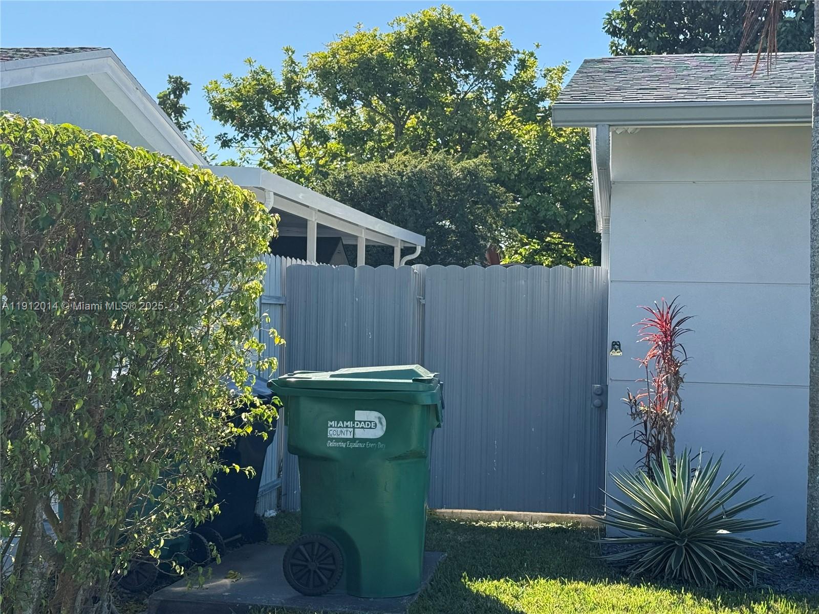 FAIRWAY ESTATES SEC 7 - Residential Lease