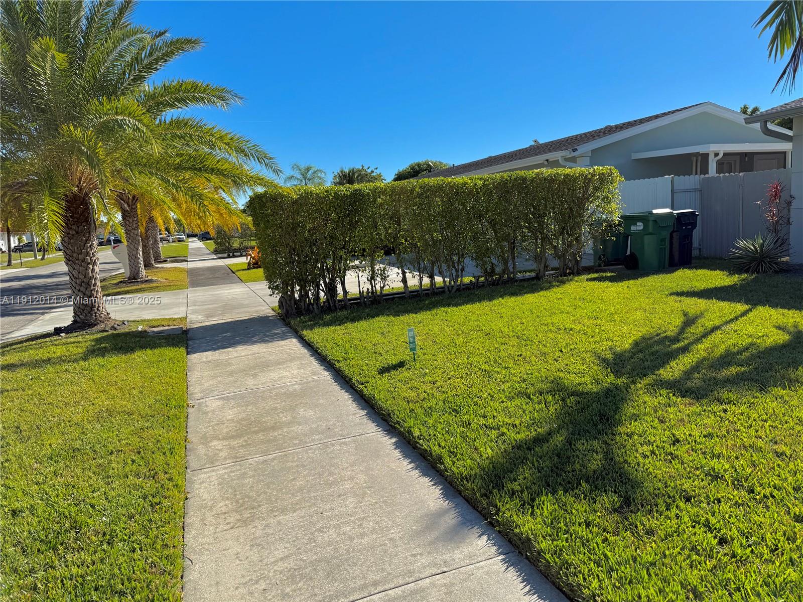 FAIRWAY ESTATES SEC 7 - Residential Lease