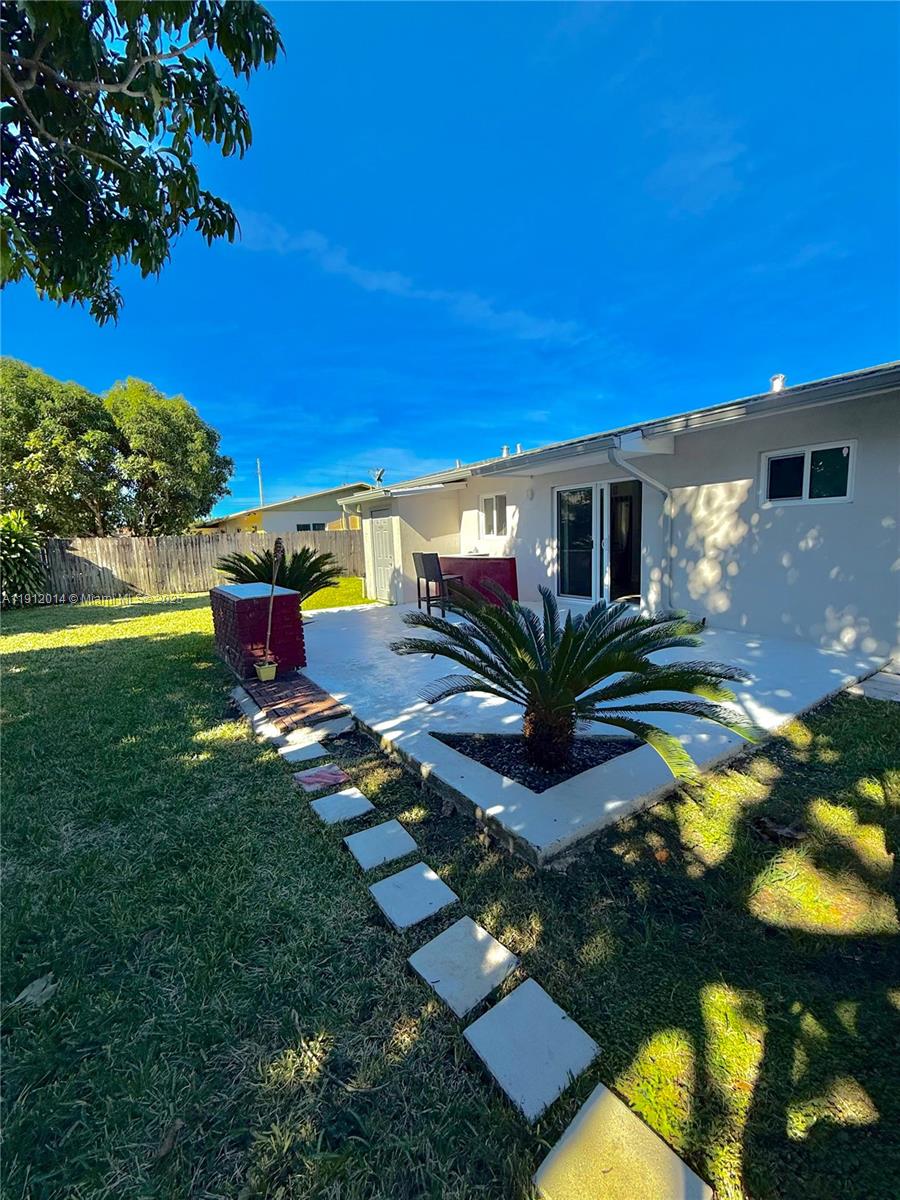 FAIRWAY ESTATES SEC 7 - Residential Lease