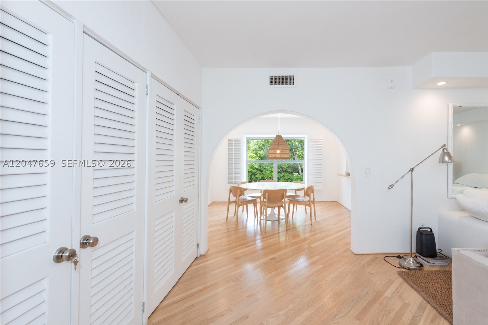 BEACH CLUB APTS CONDO - Residential Lease
