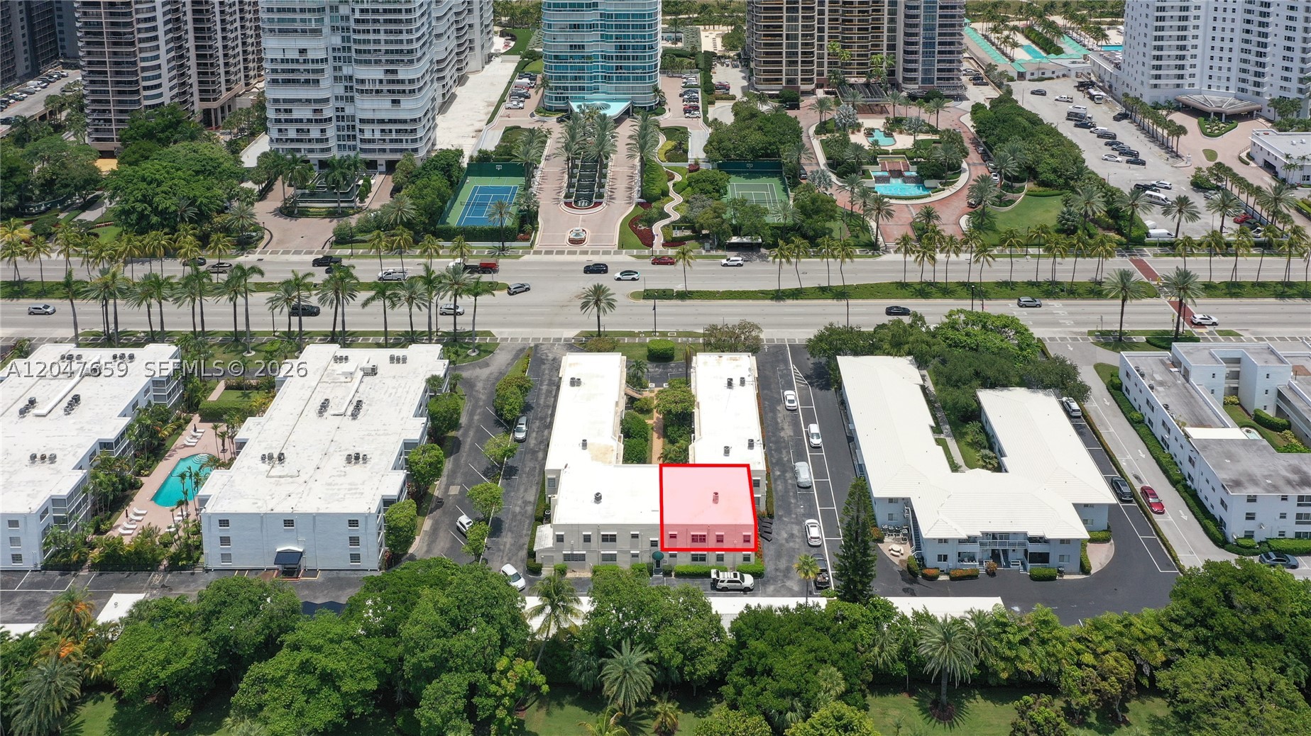 BEACH CLUB APTS CONDO - Residential Lease