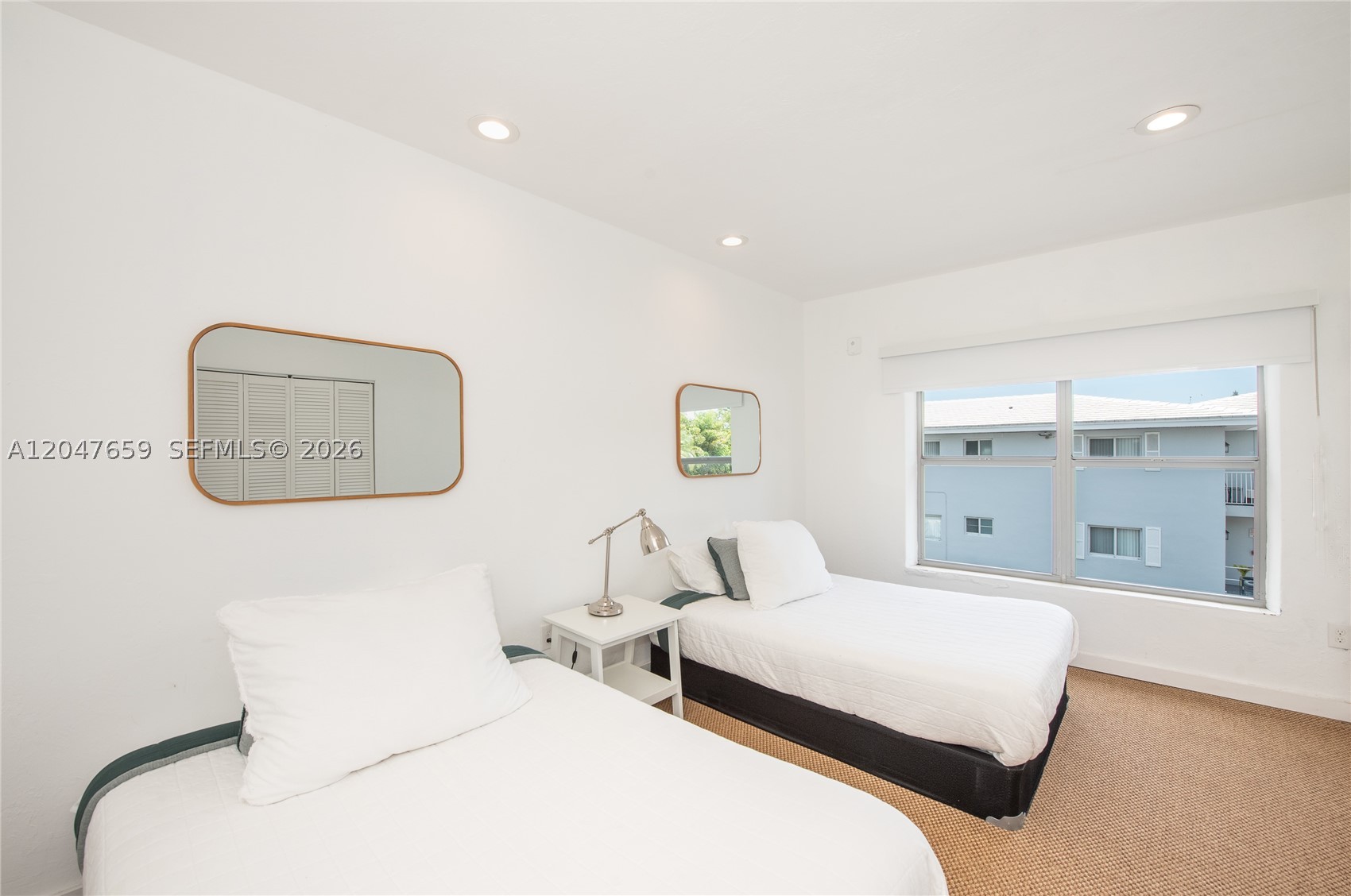 BEACH CLUB APTS CONDO - Residential Lease