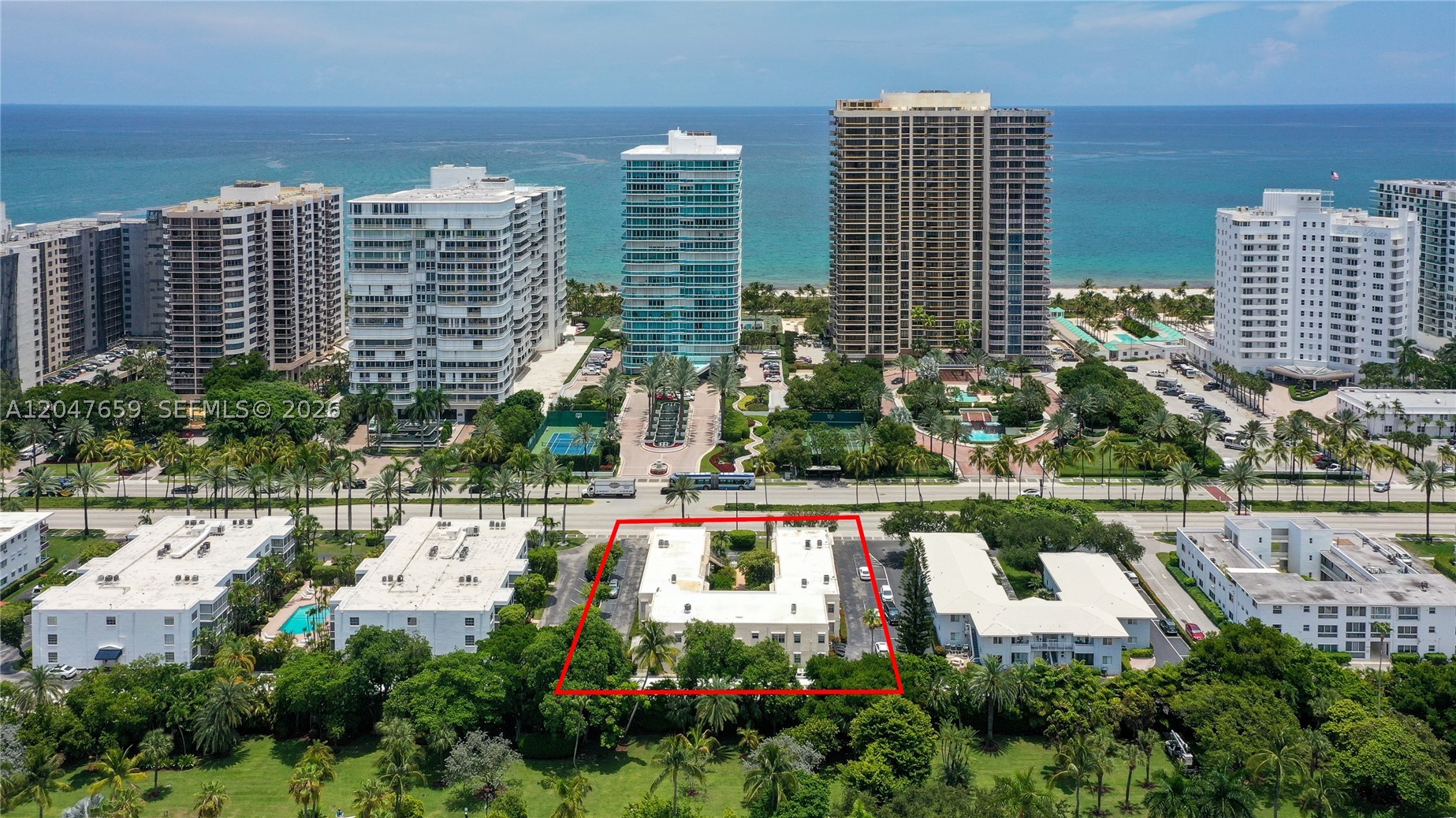 BEACH CLUB APTS CONDO - Residential Lease