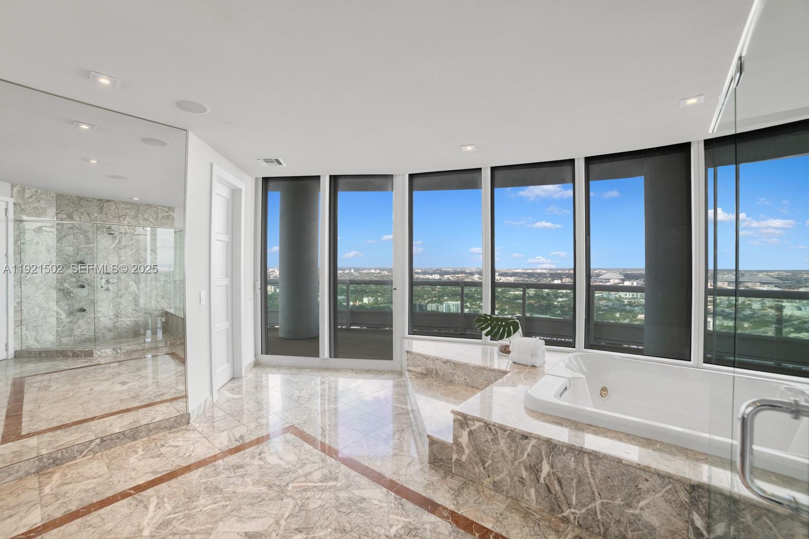 SANTA MARIA CONDO - Residential