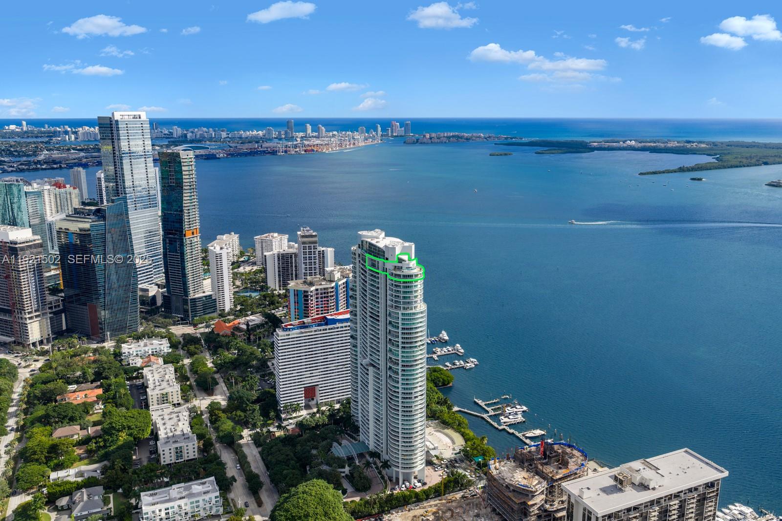 SANTA MARIA CONDO - Residential