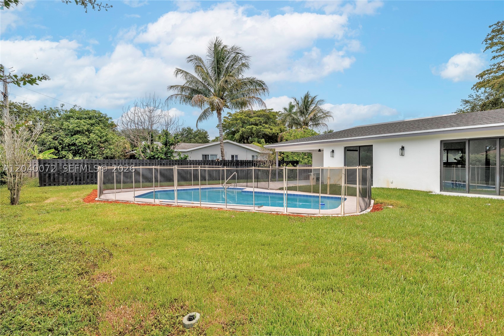 PLANTATION GARDENS SEC 5 - Residential