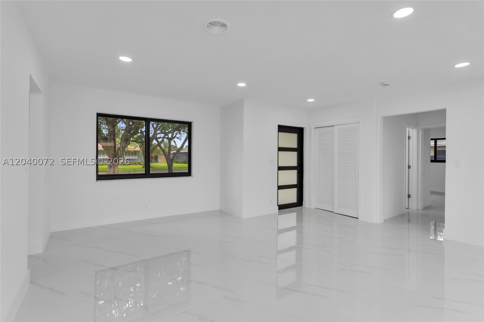 PLANTATION GARDENS SEC 5 - Residential