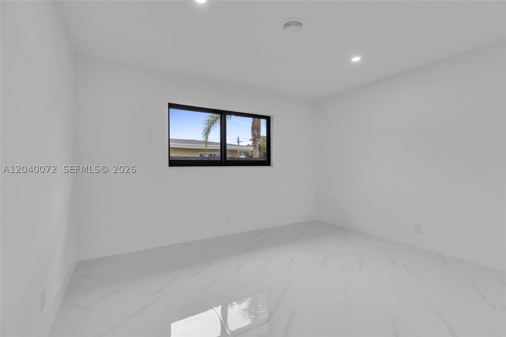 PLANTATION GARDENS SEC 5 - Residential