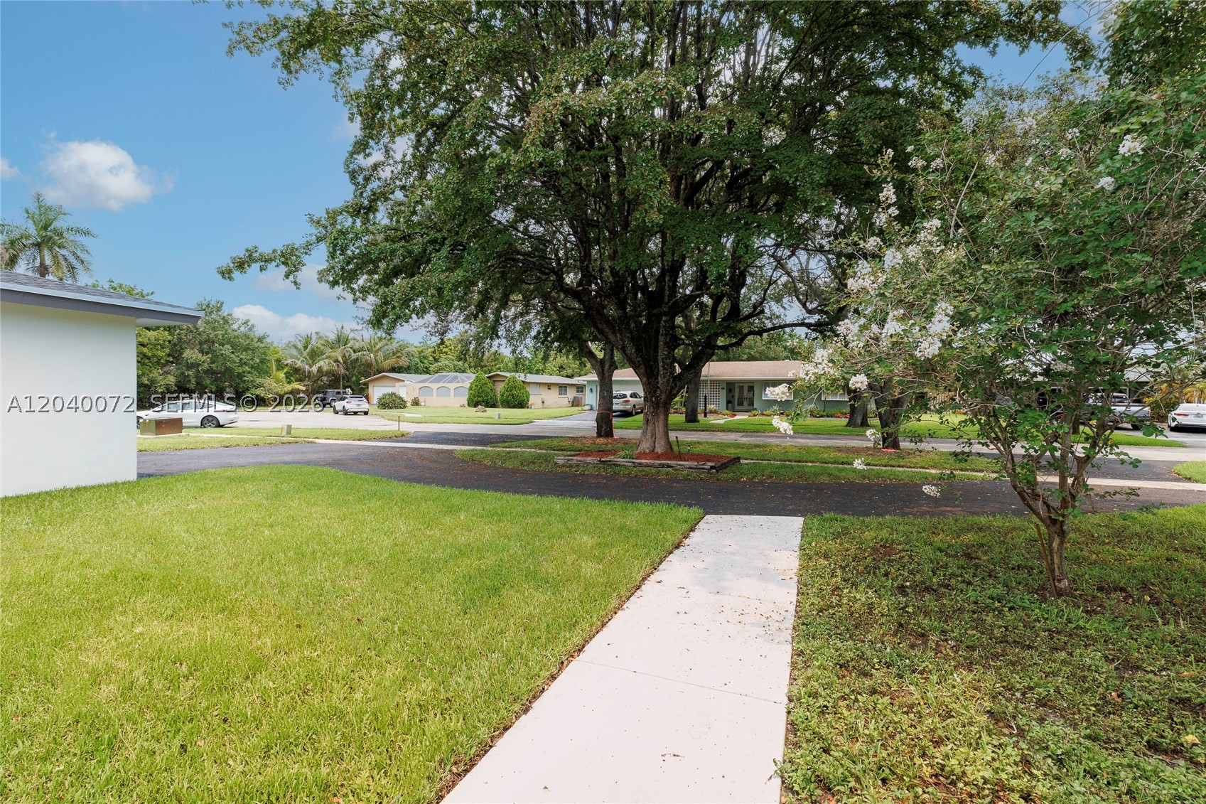 PLANTATION GARDENS SEC 5 - Residential