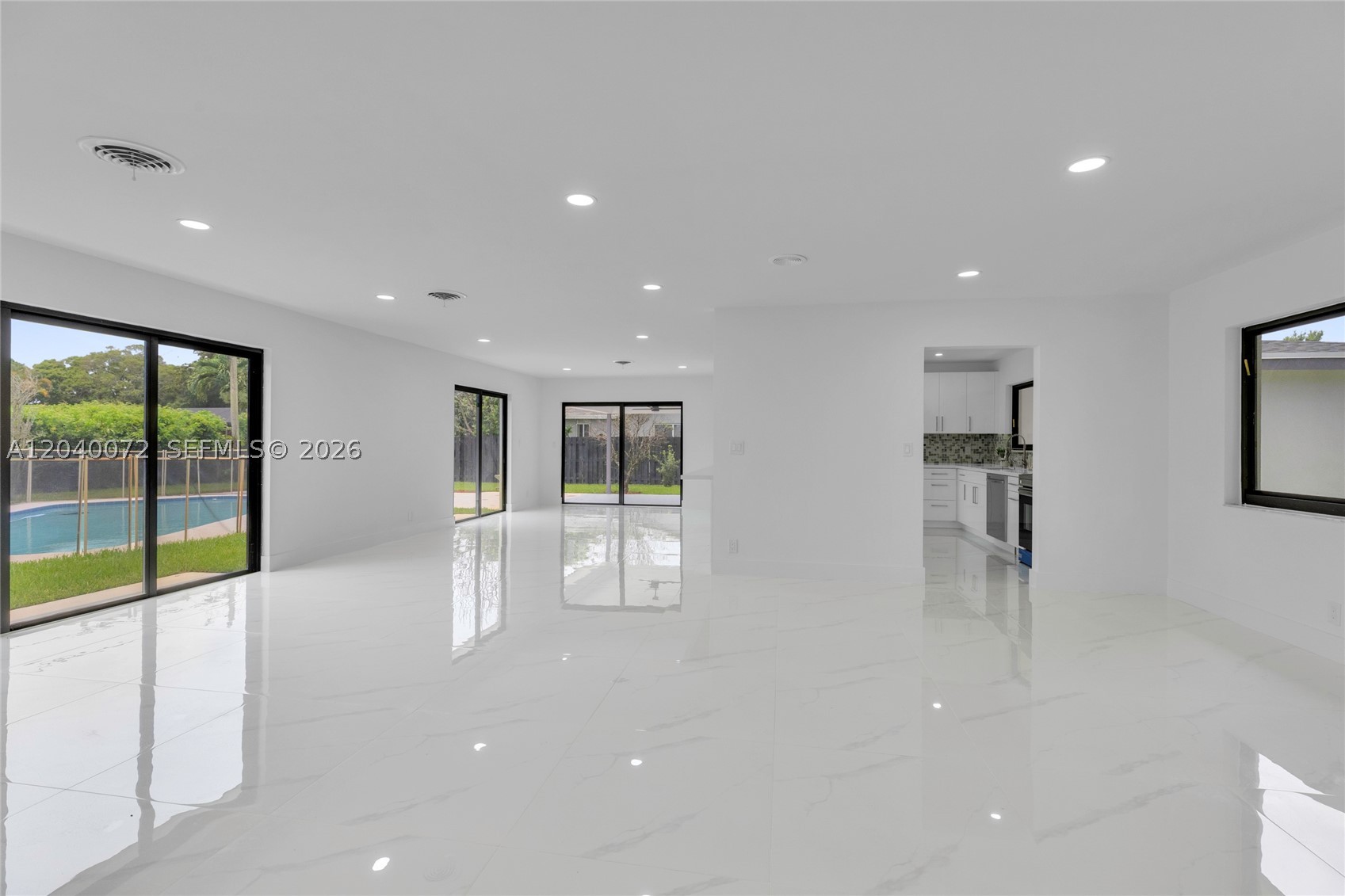 PLANTATION GARDENS SEC 5 - Residential