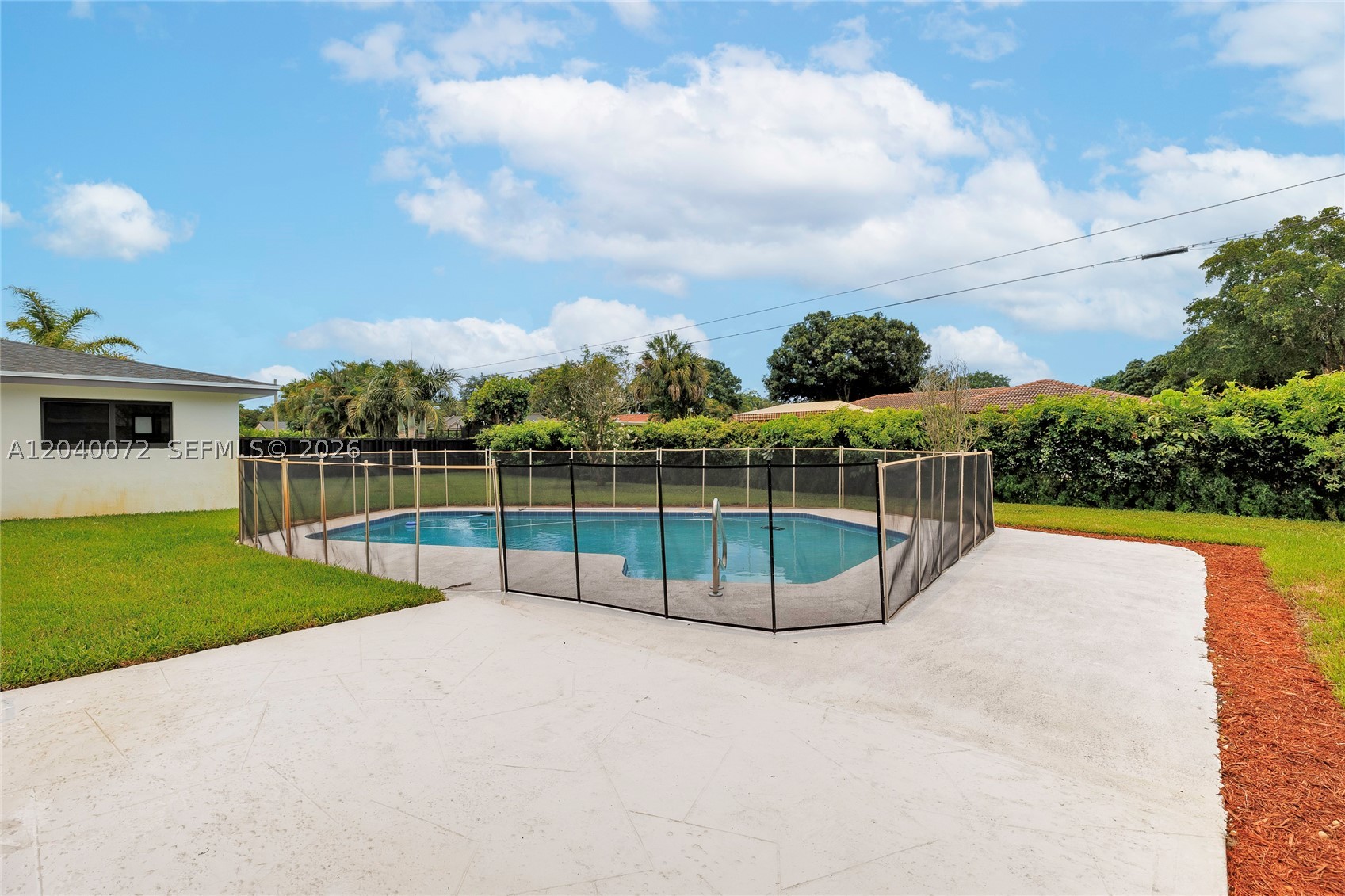 PLANTATION GARDENS SEC 5 - Residential