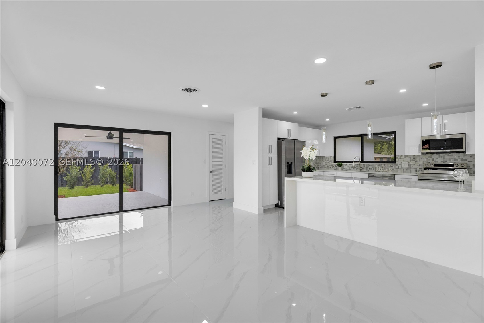 PLANTATION GARDENS SEC 5 - Residential