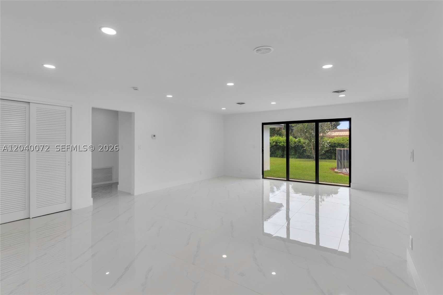 PLANTATION GARDENS SEC 5 - Residential