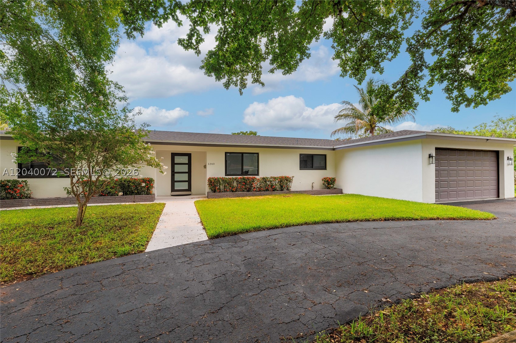 PLANTATION GARDENS SEC 5 - Residential