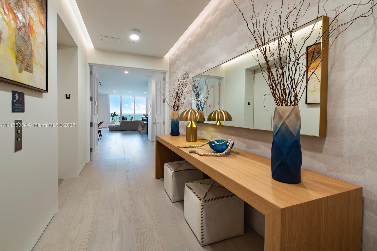 CONTINUUM ON SOUTH BEACH - Residential