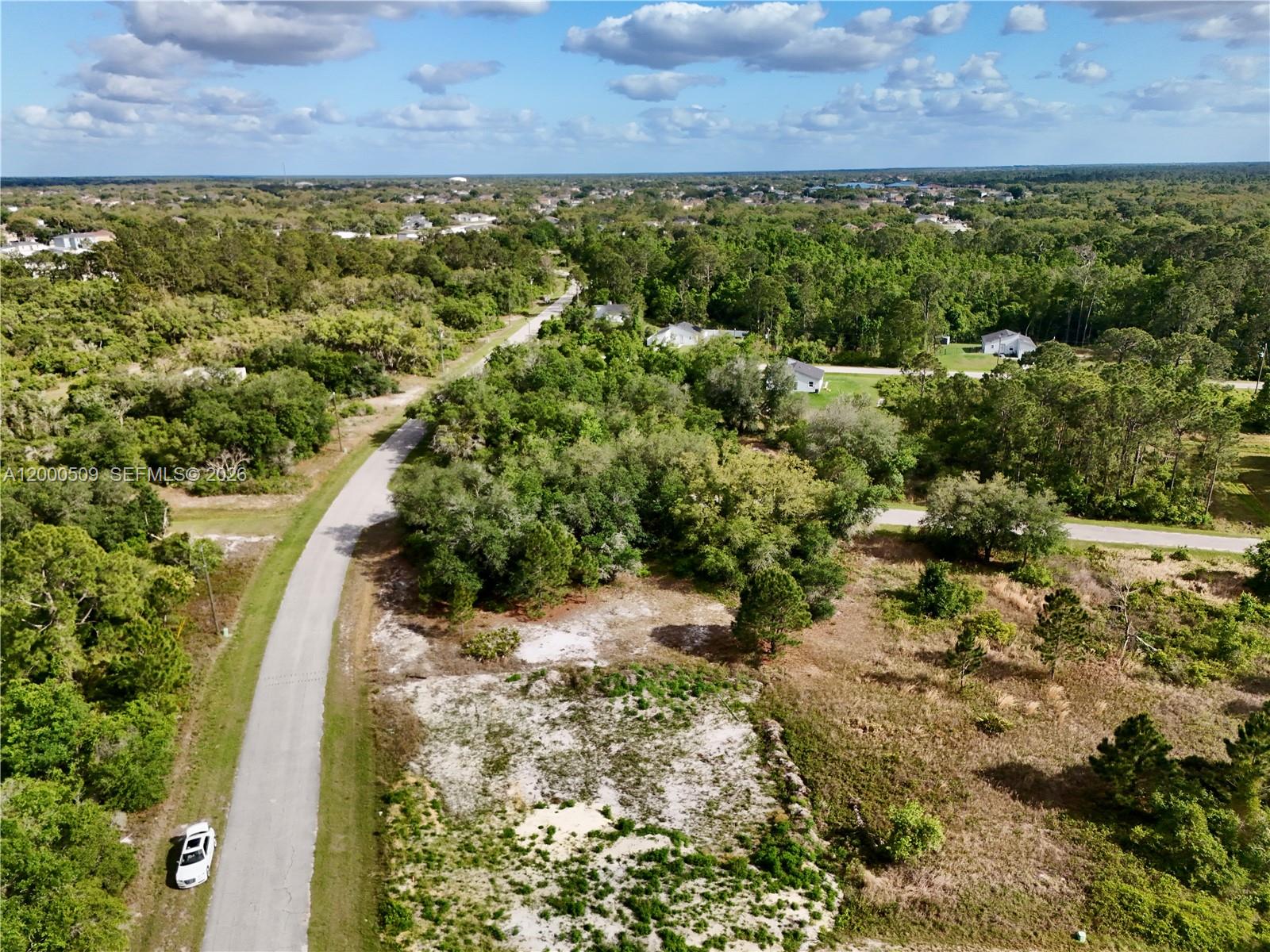 POINCIANA - Land