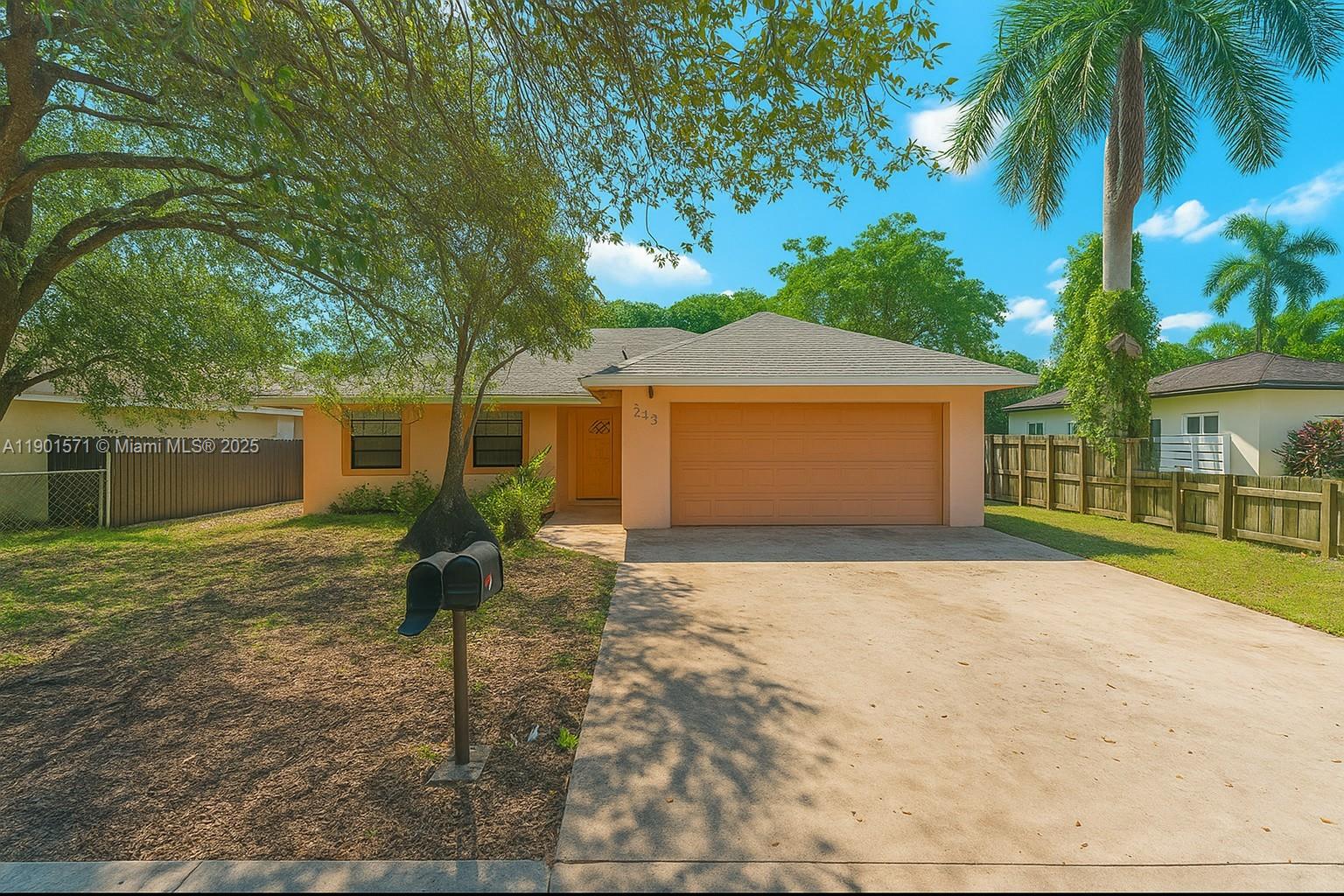 PONCE DE LEON - Residential