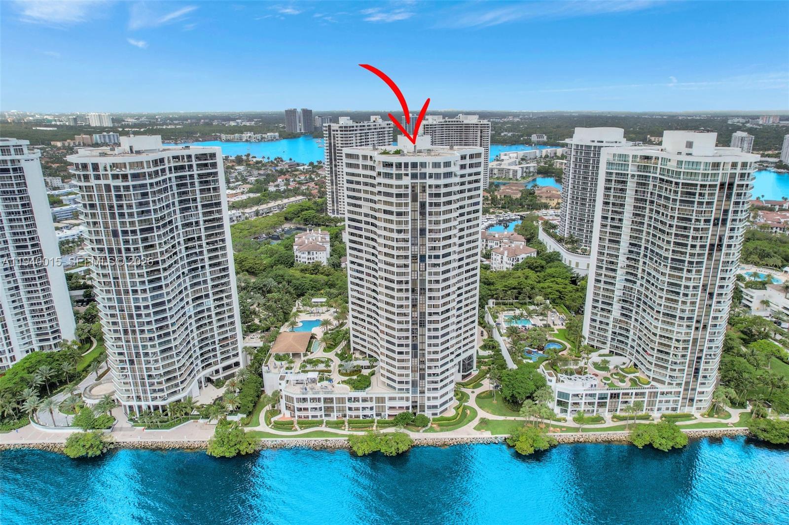 3000 ISL BLVD WILLIAMS IS - Residential