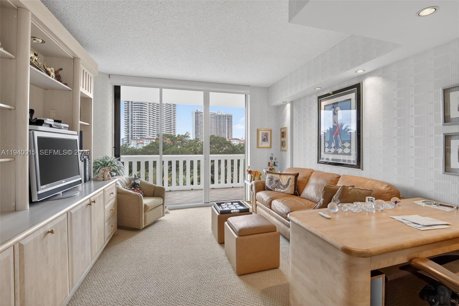 3000 ISL BLVD WILLIAMS IS - Residential