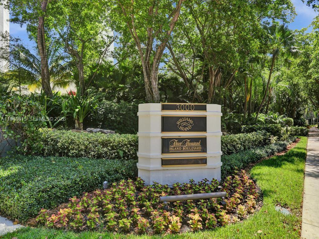 3000 ISL BLVD WILLIAMS IS - Residential