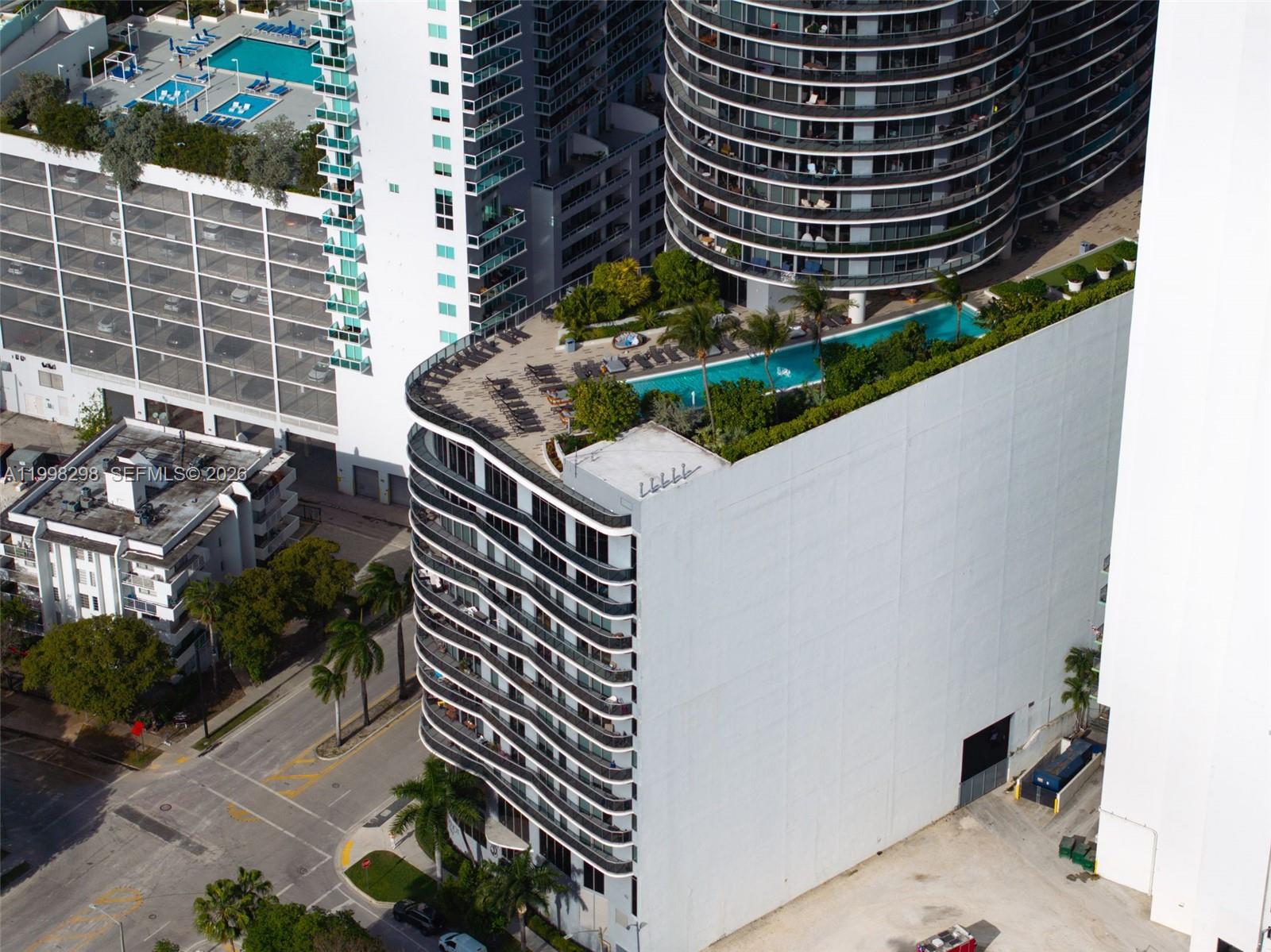 ARIA ON THE BAY CONDO - Residential