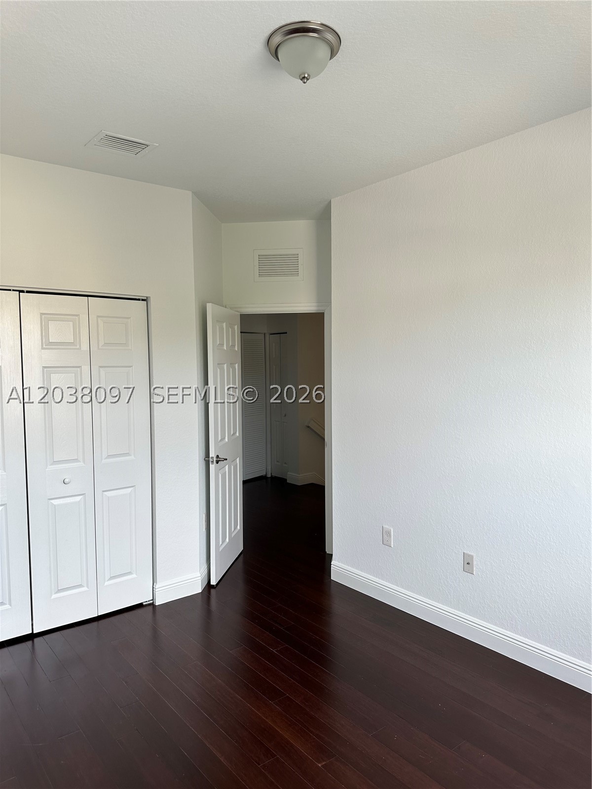 CORAL LAKES KINGDOM - Residential Lease