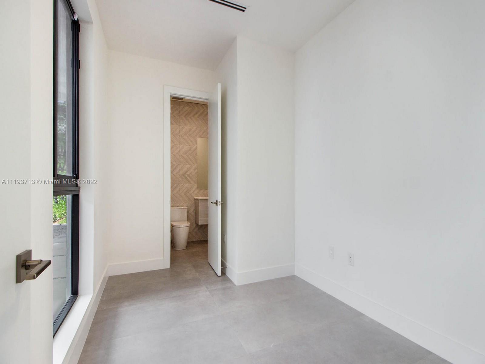 FROW HOMESTEAD - Residential Lease