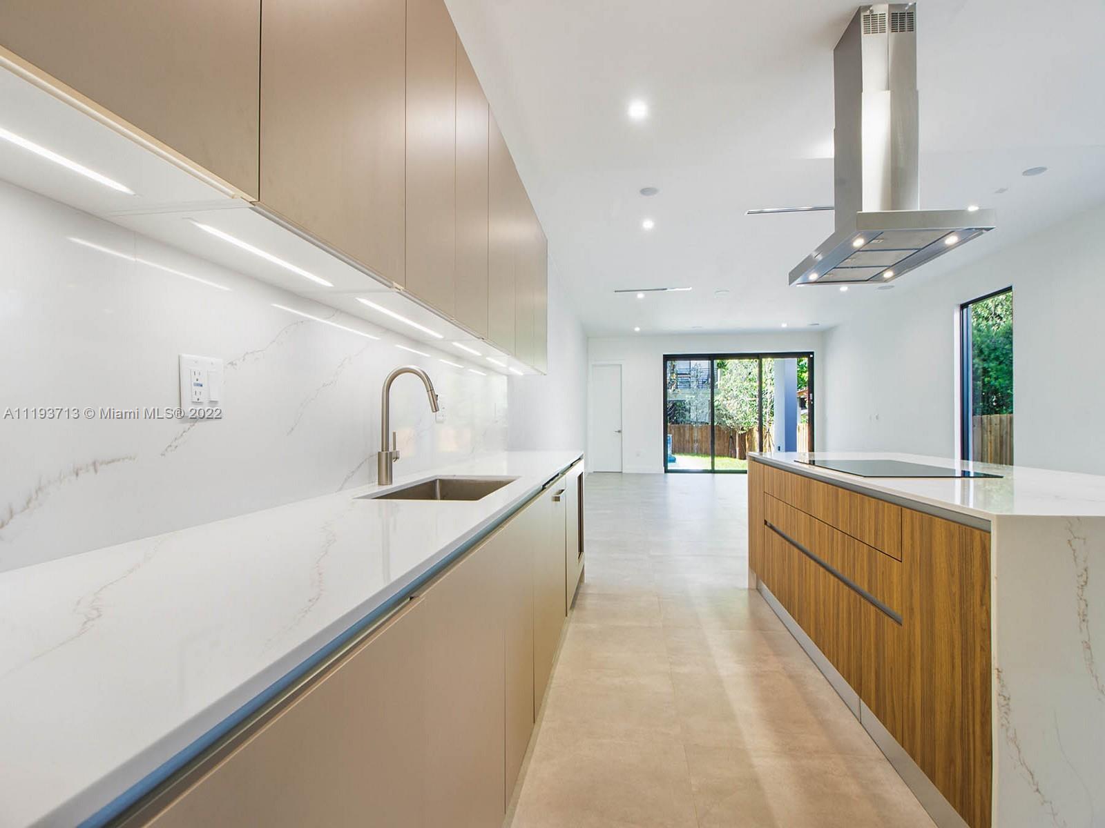 FROW HOMESTEAD - Residential Lease