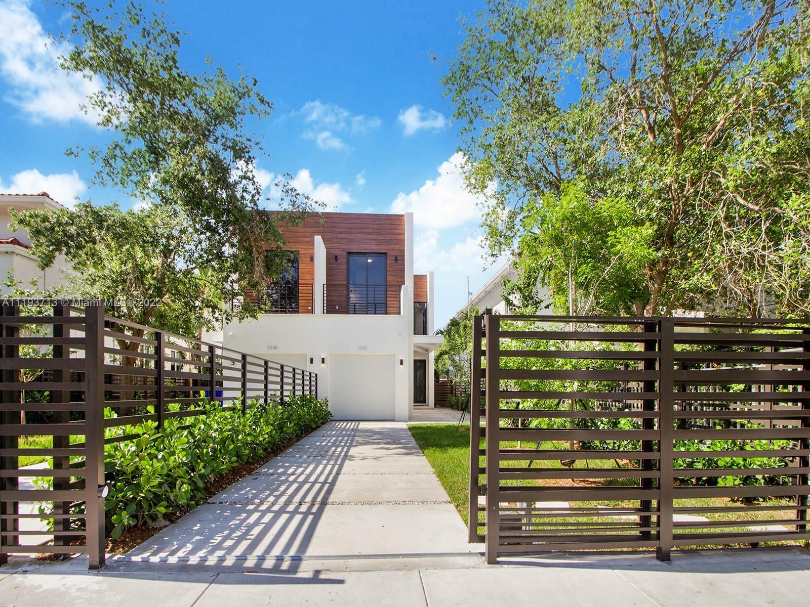 FROW HOMESTEAD - Residential Lease