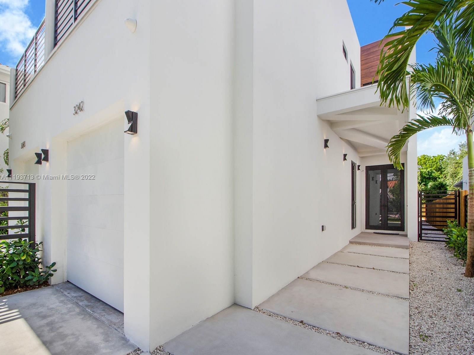 FROW HOMESTEAD - Residential Lease
