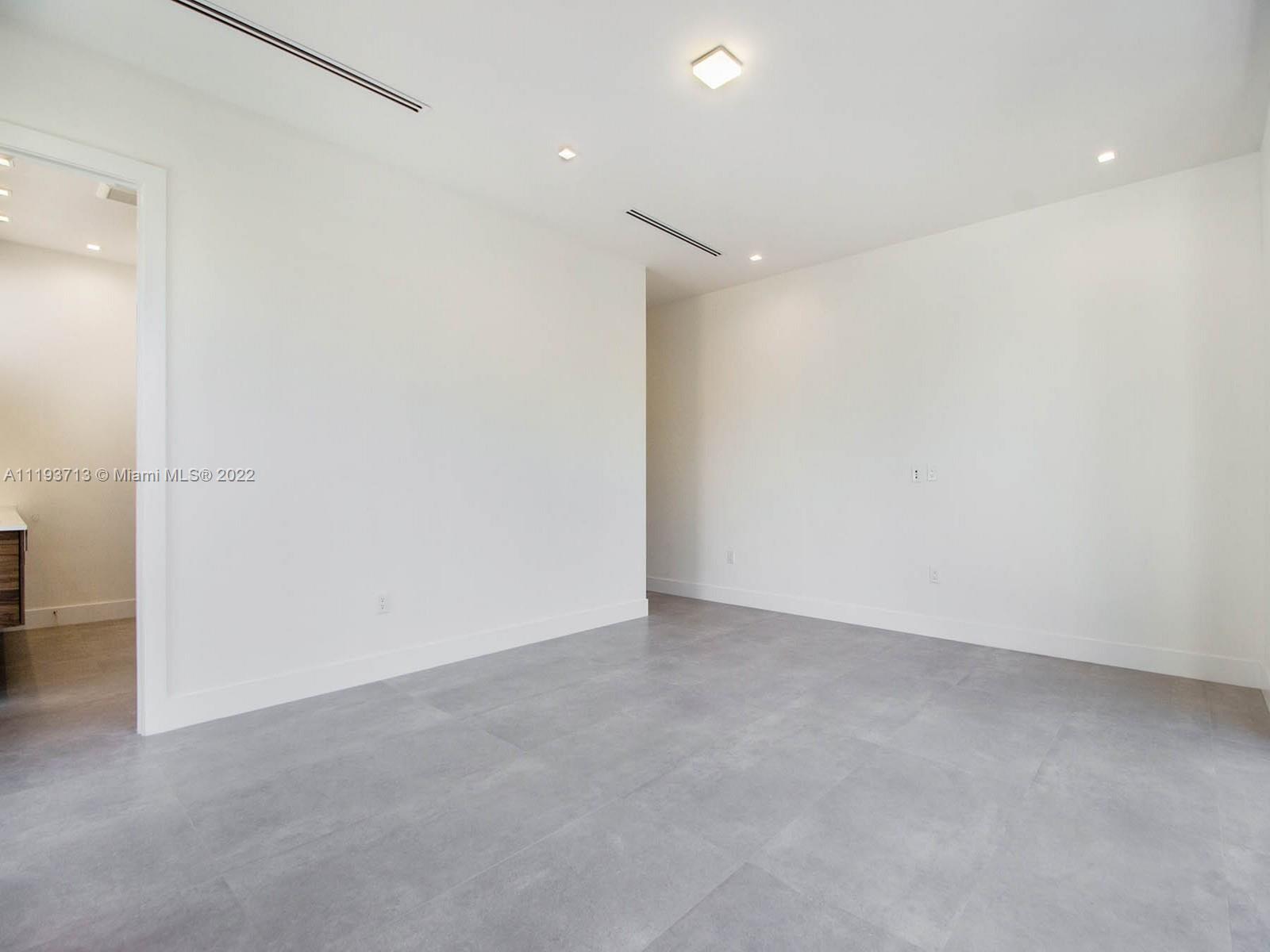 FROW HOMESTEAD - Residential Lease