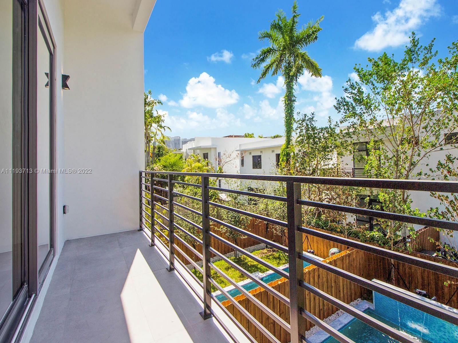 FROW HOMESTEAD - Residential Lease
