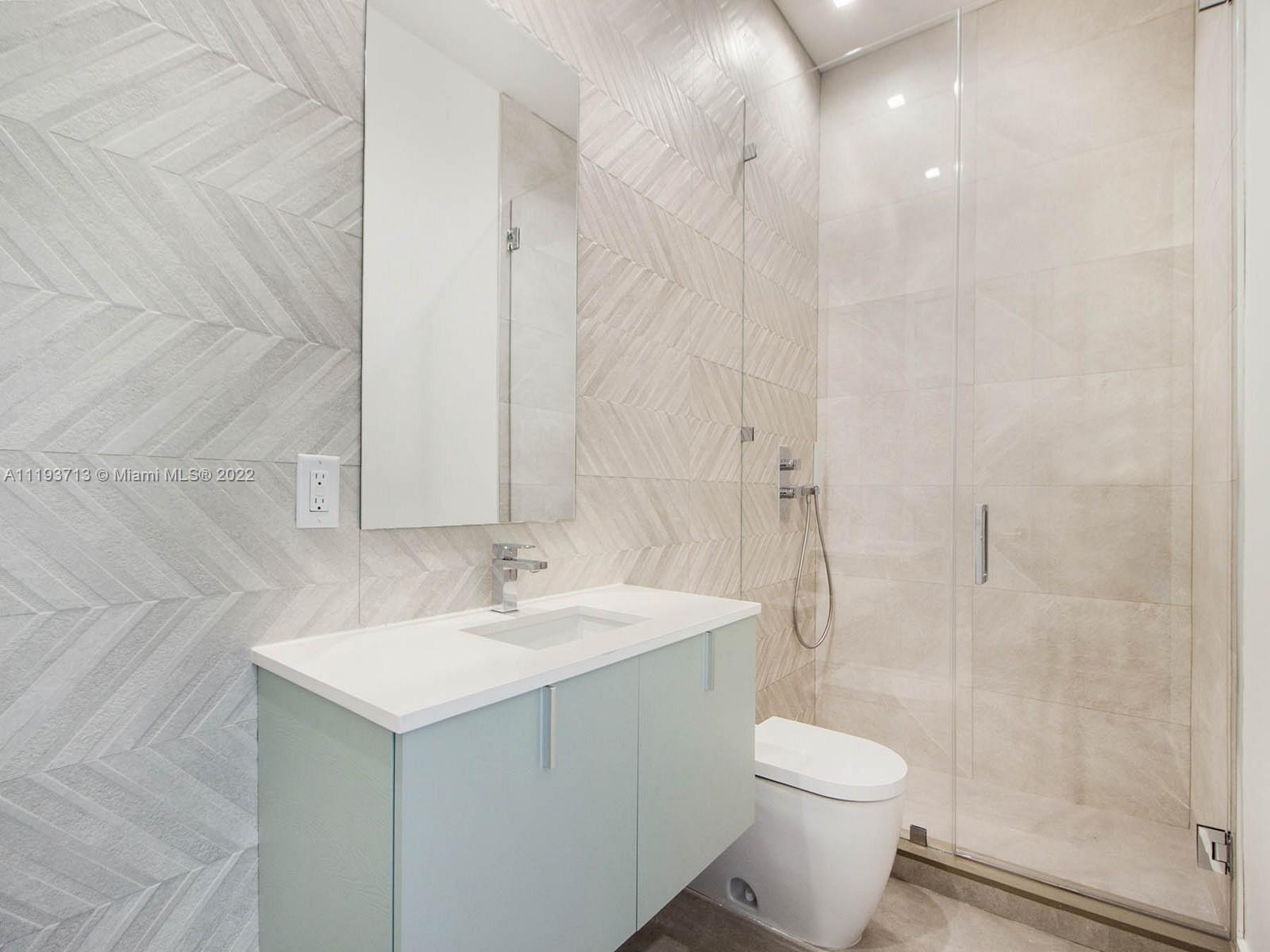 FROW HOMESTEAD - Residential Lease