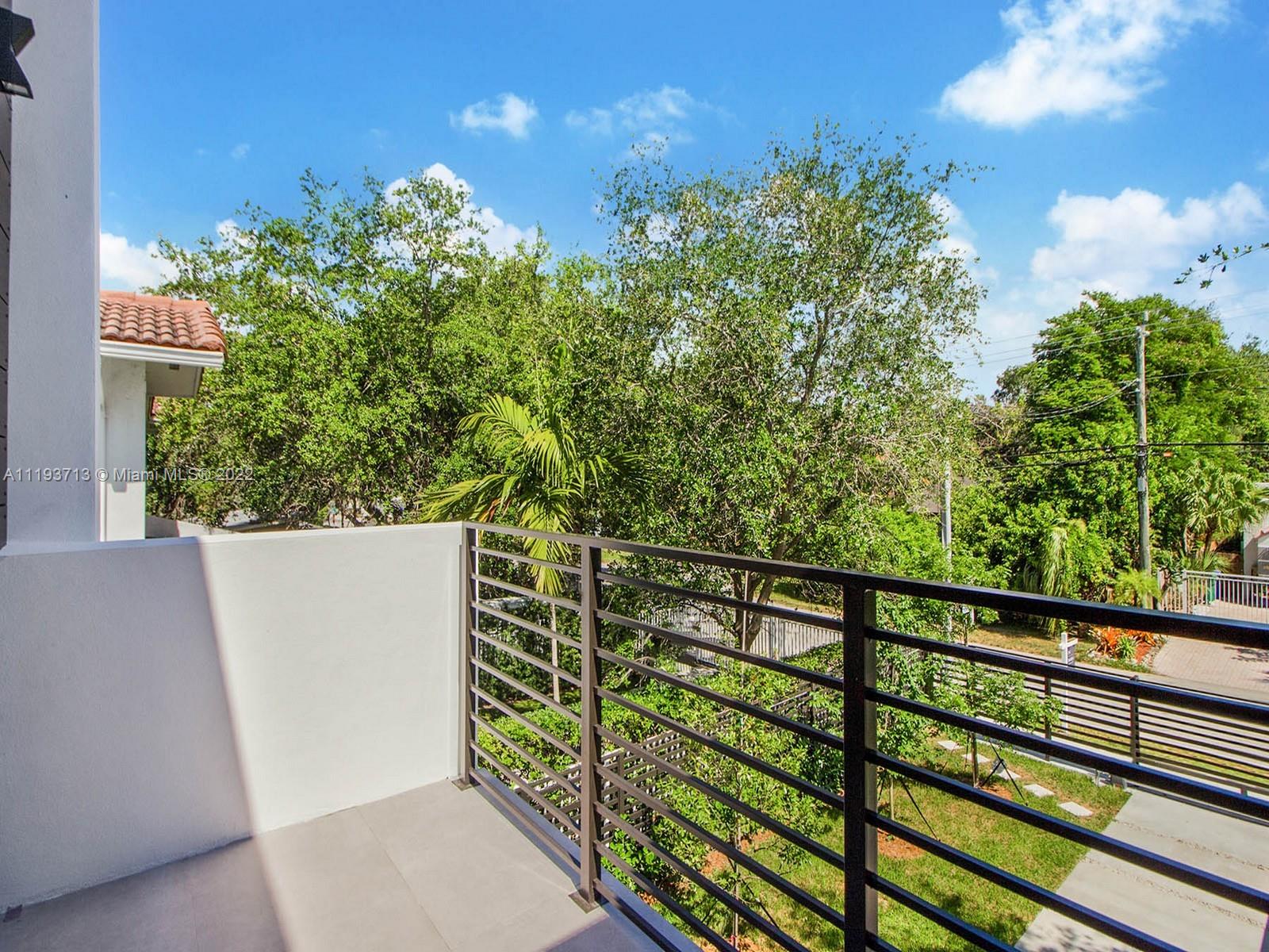 FROW HOMESTEAD - Residential Lease