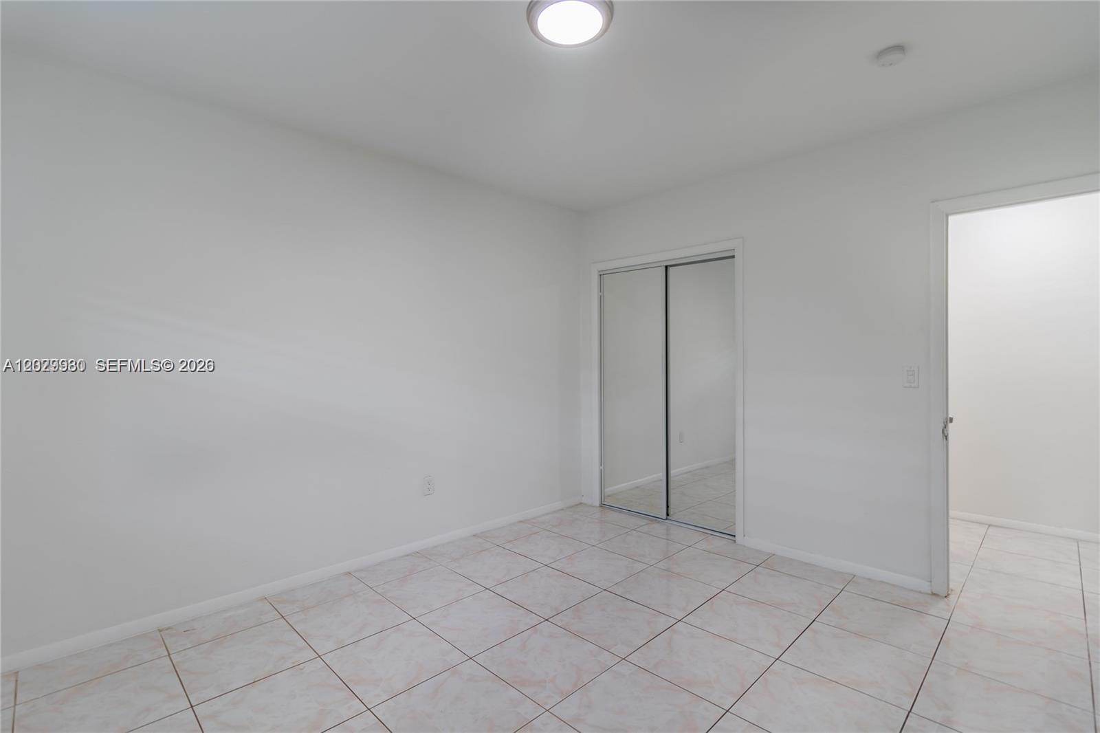 NORTH GATE - Residential Lease