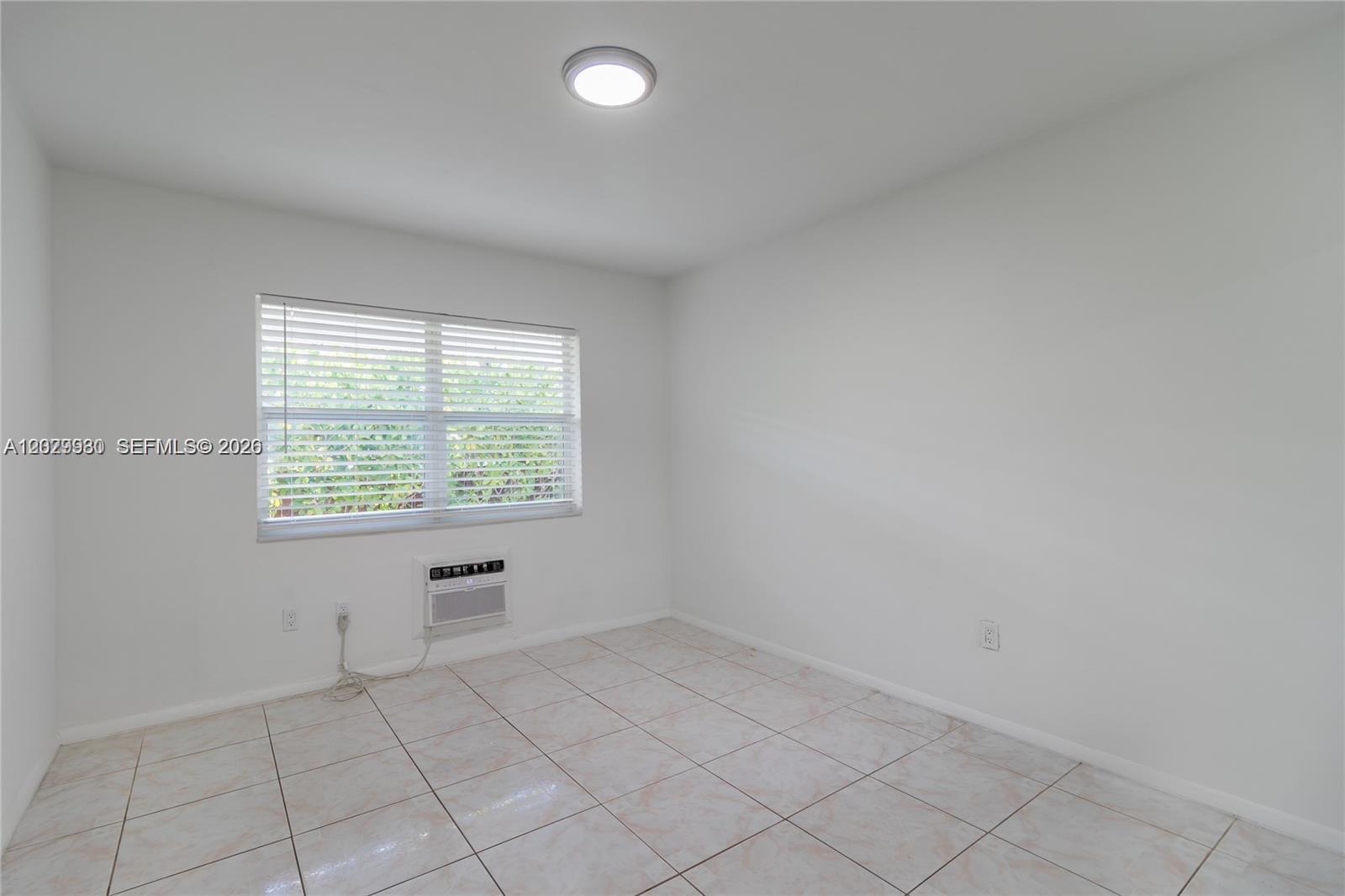 NORTH GATE - Residential Lease